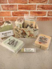 Woodland Friends mini pamper crate
